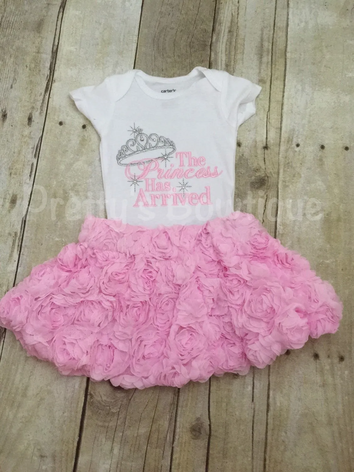 Baby Girl Coming home outfit-- The Princess has arrived shirt or bodysuit, hat  and skirt -- Princess has Arrived