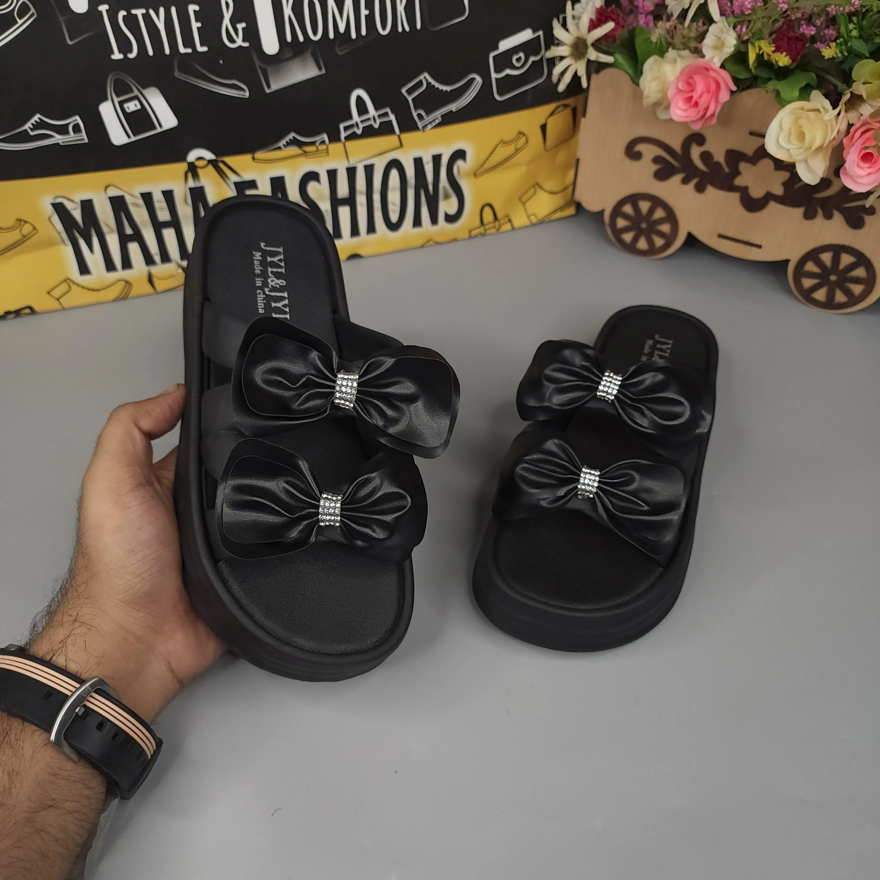 Black Double Bow Slides