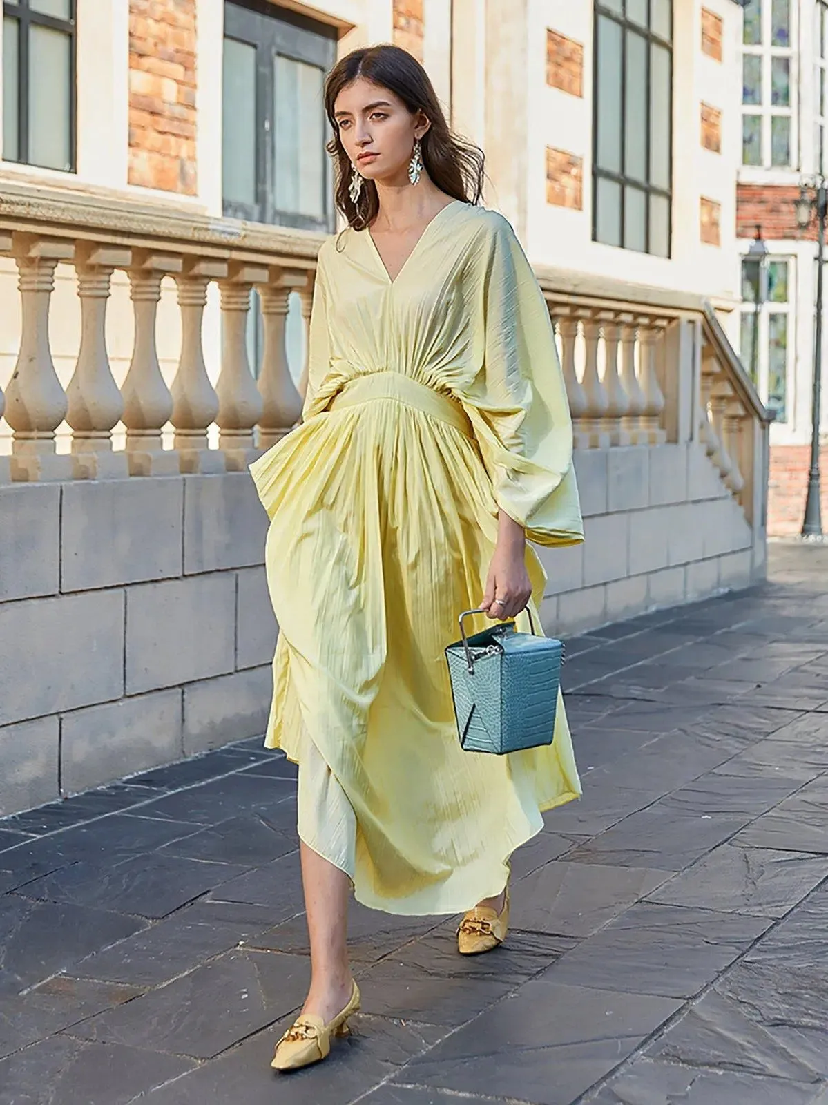 Blanche Batwing Sleeve V-Neck Midi Dress