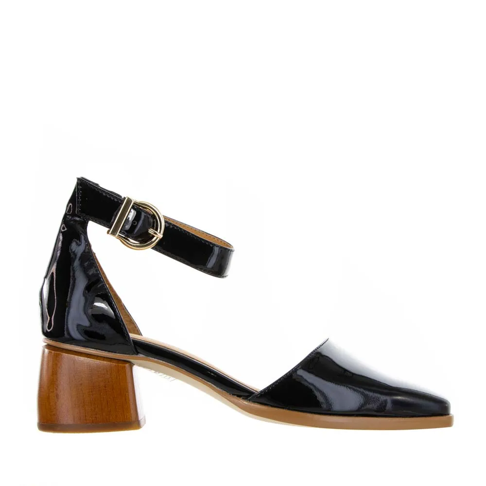 BRESLEY PLISSE BLACK PATENT