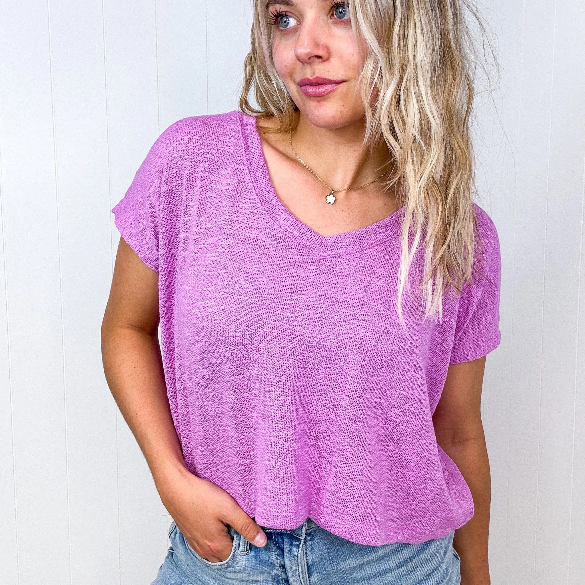 Classic Comfort Slub V Neckline Short Sleeve Top in Mauve