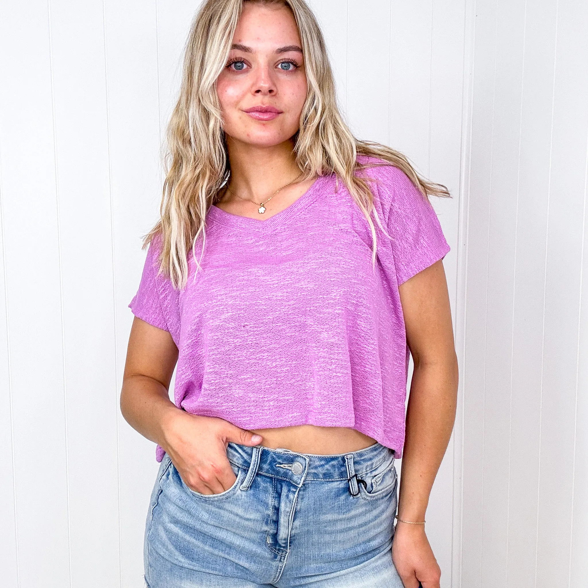 Classic Comfort Slub V Neckline Short Sleeve Top in Mauve