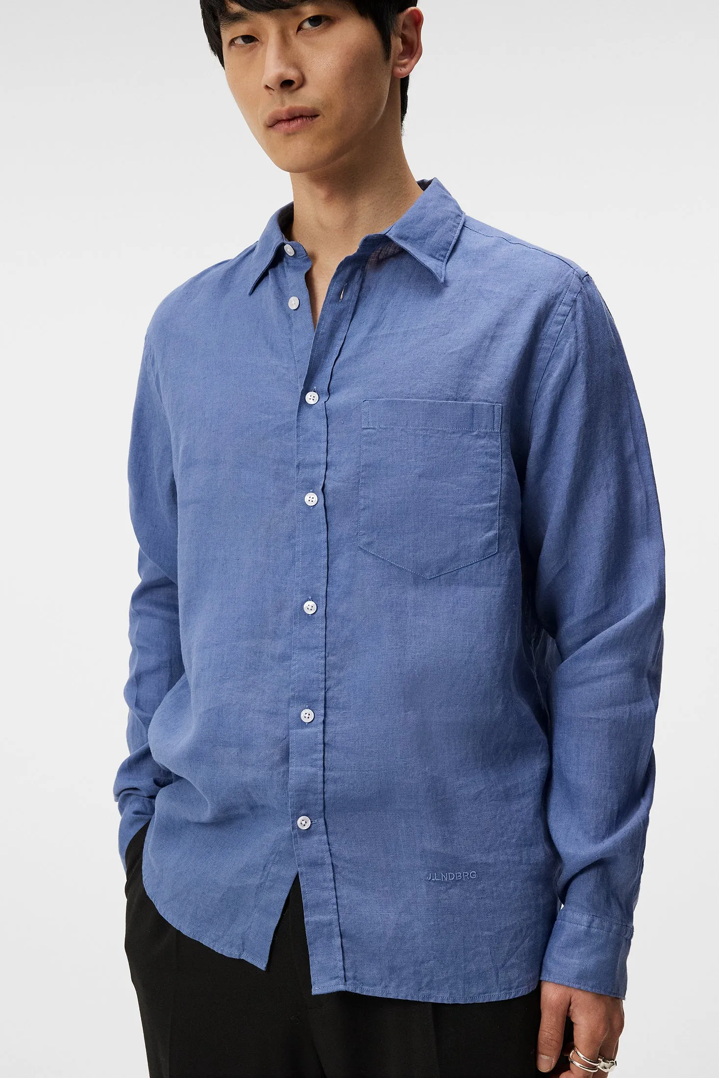 Clean Linen Shirt