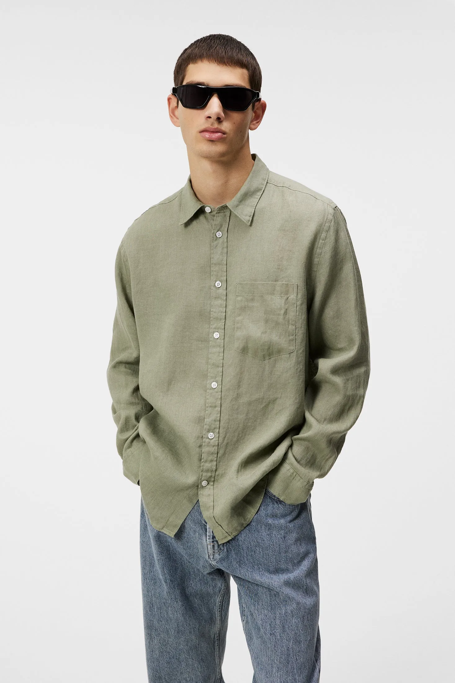 Clean Linen Shirt