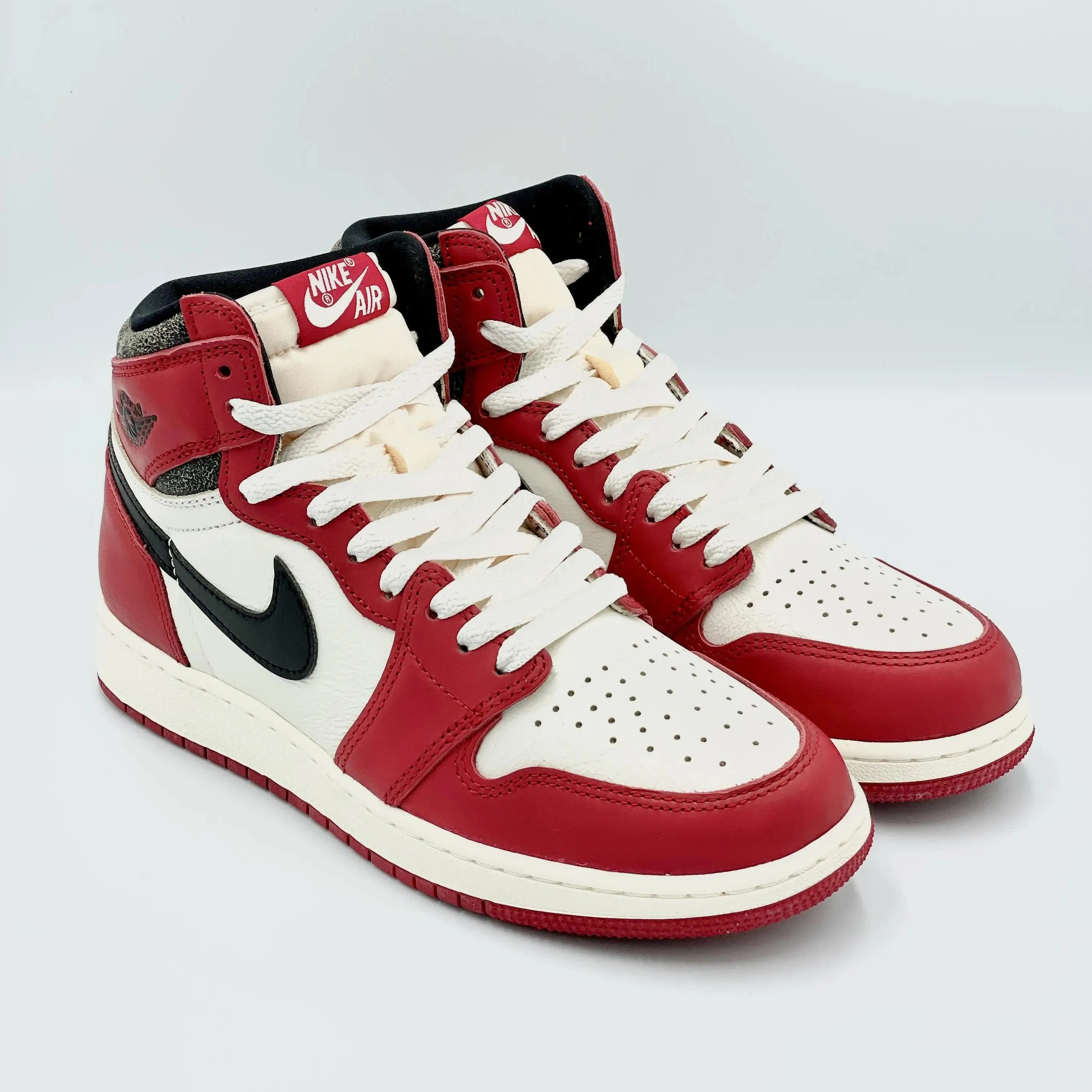 Jordan 1 Retro High OG Chicago Lost and Found