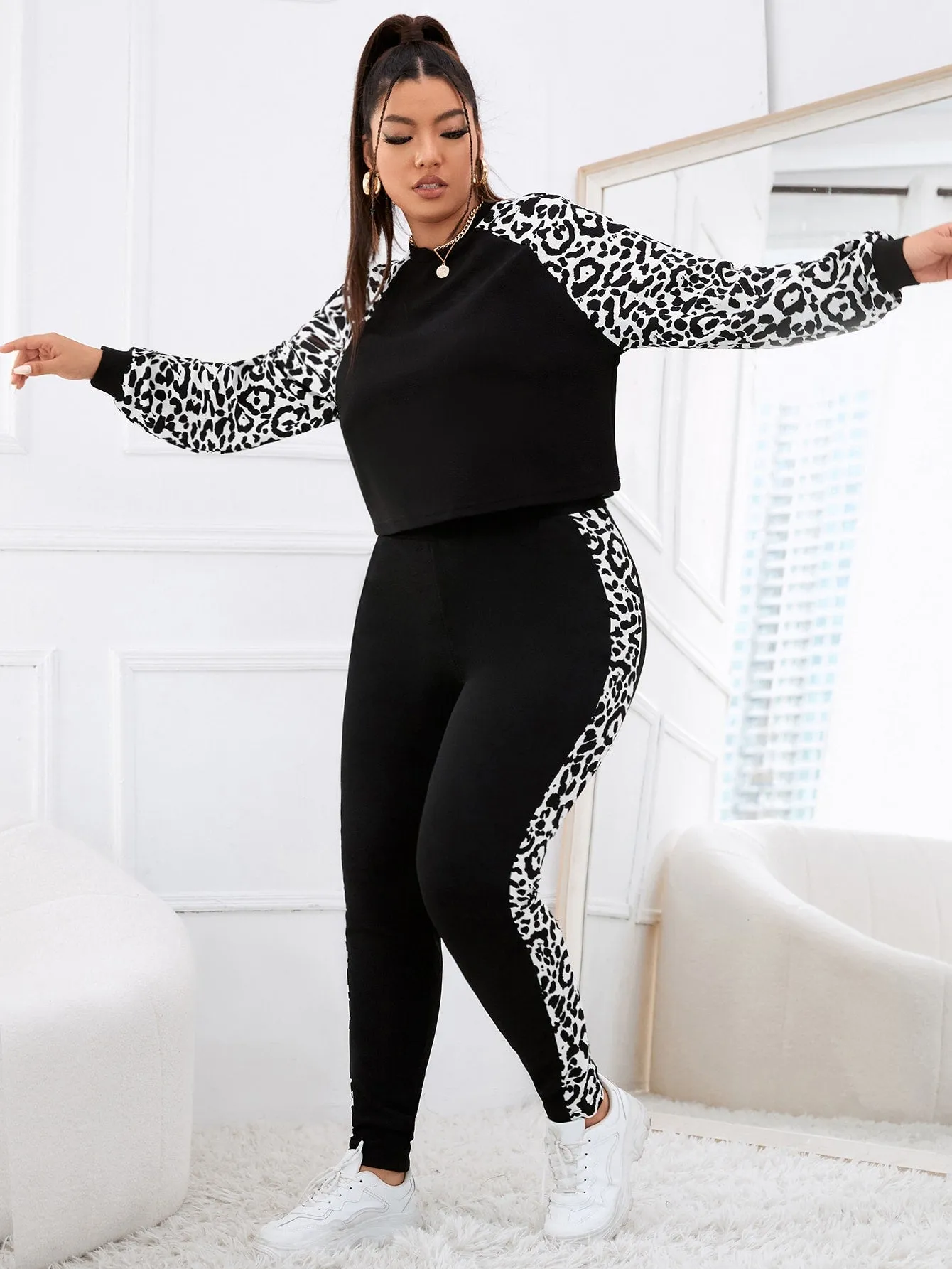 Plus Leopard Raglan Sleeve Tee Leggings