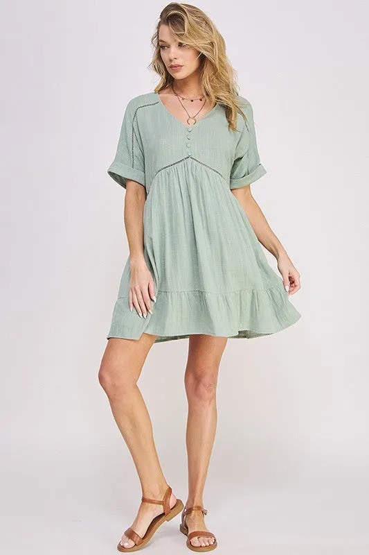 TEXTURED SHORT SLV BUTTON DOWN V-NECK SHORT DRESS